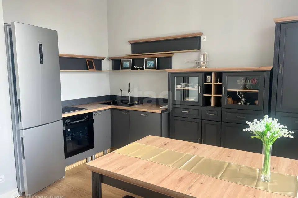 Продаётся 2-комнатная квартира, 64.3 м²