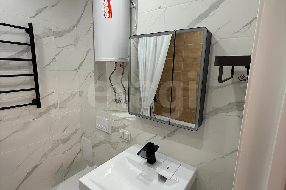 Продаётся 1-комнатная квартира, 36.8 м²