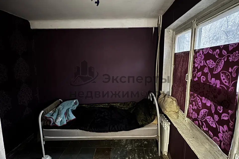 Продаётся 4-комнатная квартира, 55 м²