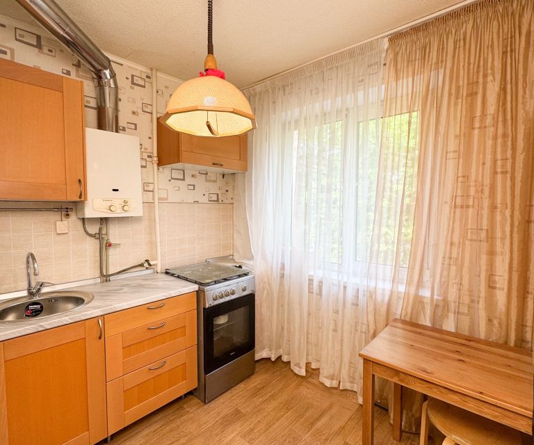 Продаётся 3-комнатная квартира, 58.7 м²