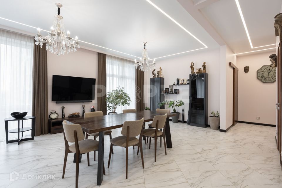 Продаётся 2-комнатная квартира, 83.9 м²