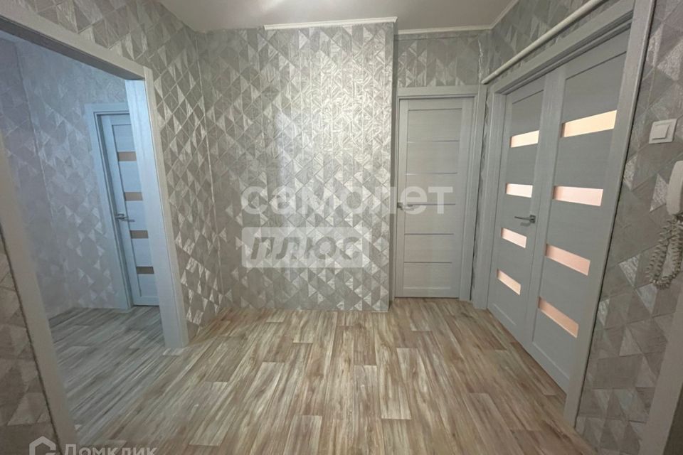 Продаётся 4-комнатная квартира, 80.1 м²