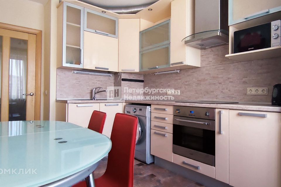 Сдаётся 2-комнатная квартира, 58.7 м²