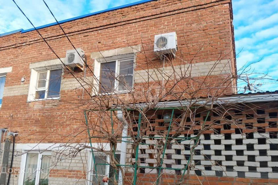 Продаётся 2-комнатная квартира, 72.2 м²