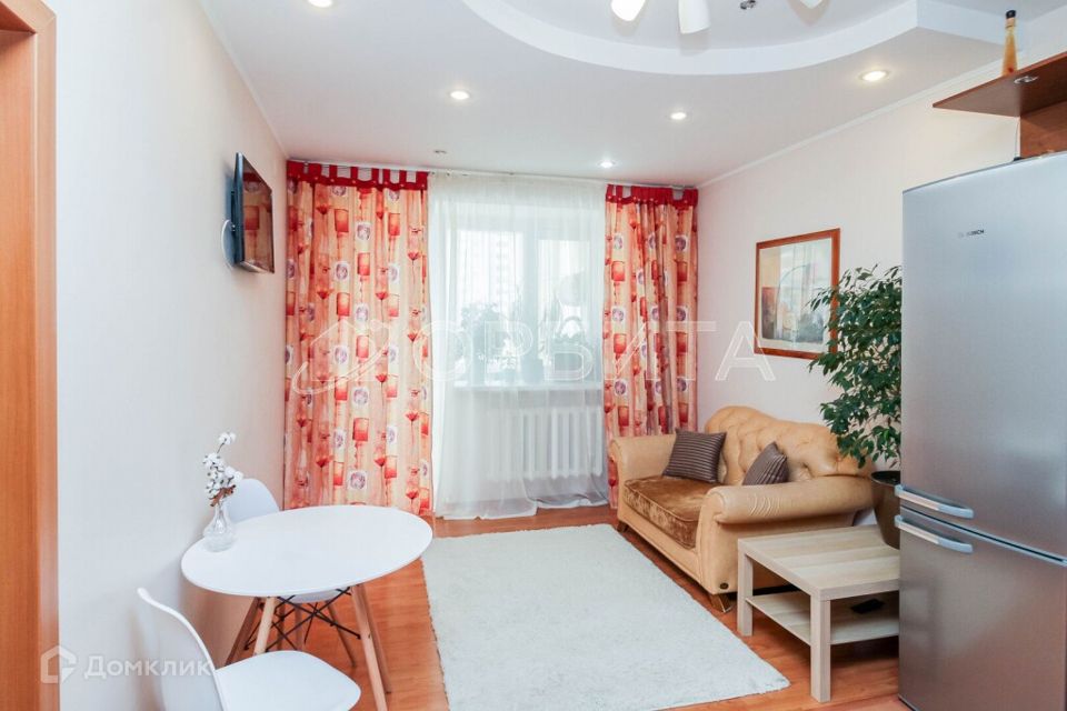 Продаётся 1-комнатная квартира, 52.9 м²