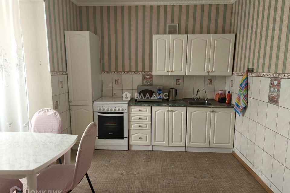 Сдаётся 1-комнатная квартира, 50 м²