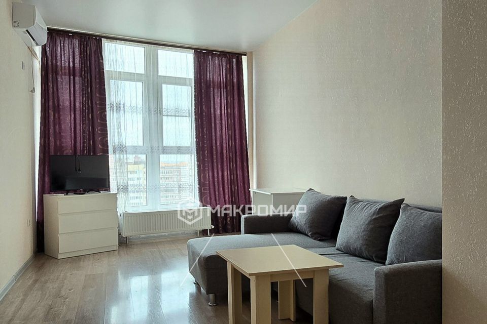 Продаётся 1-комнатная квартира, 37 м²