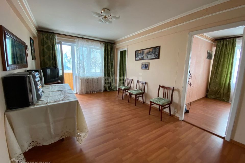 Продаётся 4-комнатная квартира, 57.5 м²