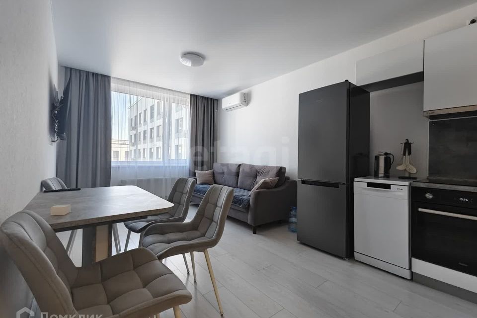 Сдаётся 2-комнатная квартира, 67 м²