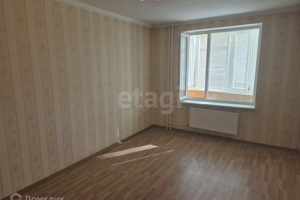 Продаётся 2-комнатная квартира, 75.2 м²