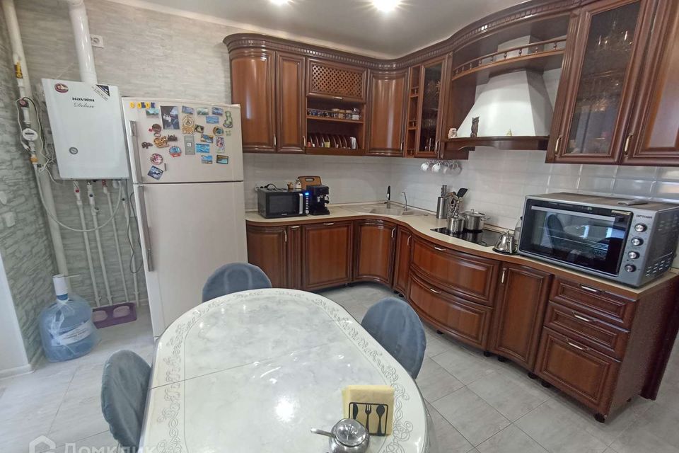Продаётся 2-комнатная квартира, 69 м²