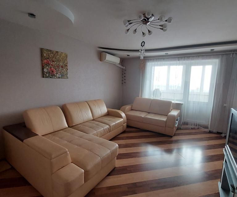 Сдаётся 2-комнатная квартира, 50 м²