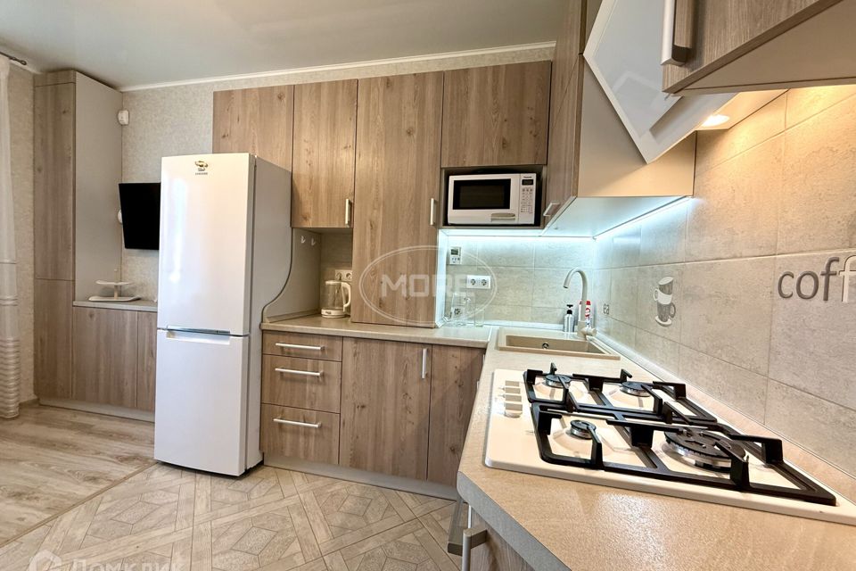 Продаётся 1-комнатная квартира, 53 м²