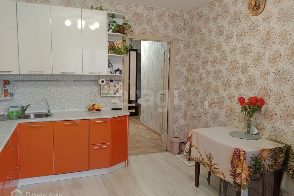 Продаётся 3-комнатная квартира, 97.3 м²