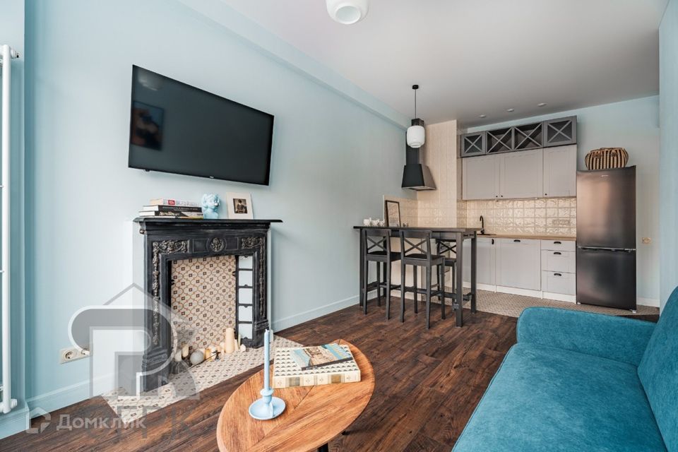 Продаётся 1-комнатная квартира, 43 м²