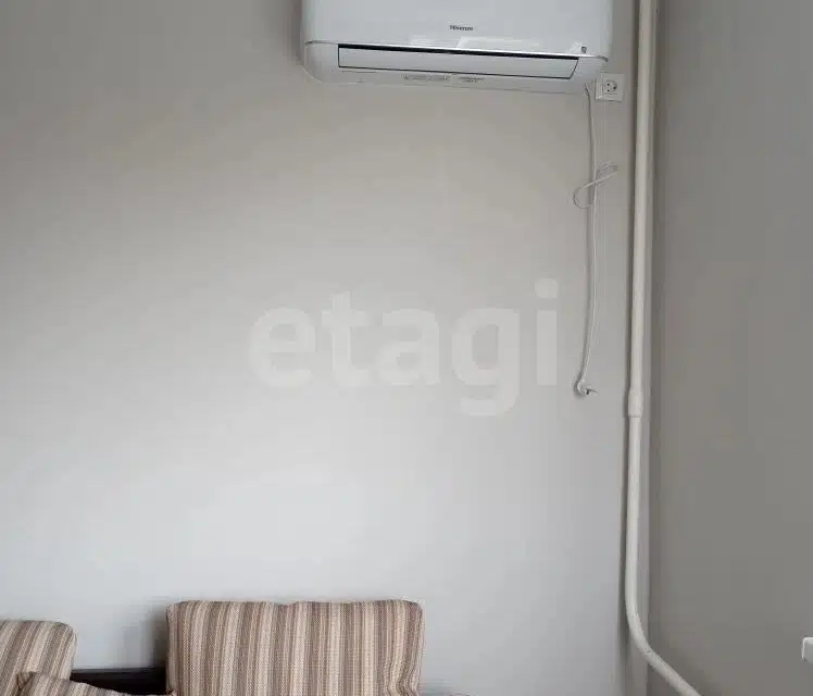 Продаётся 1-комнатная квартира, 43.5 м²