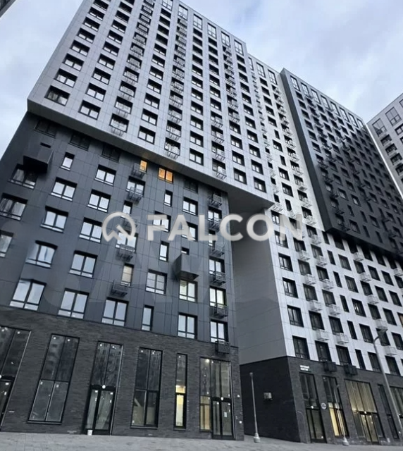 Продаётся 3-комнатная квартира, 101 м²