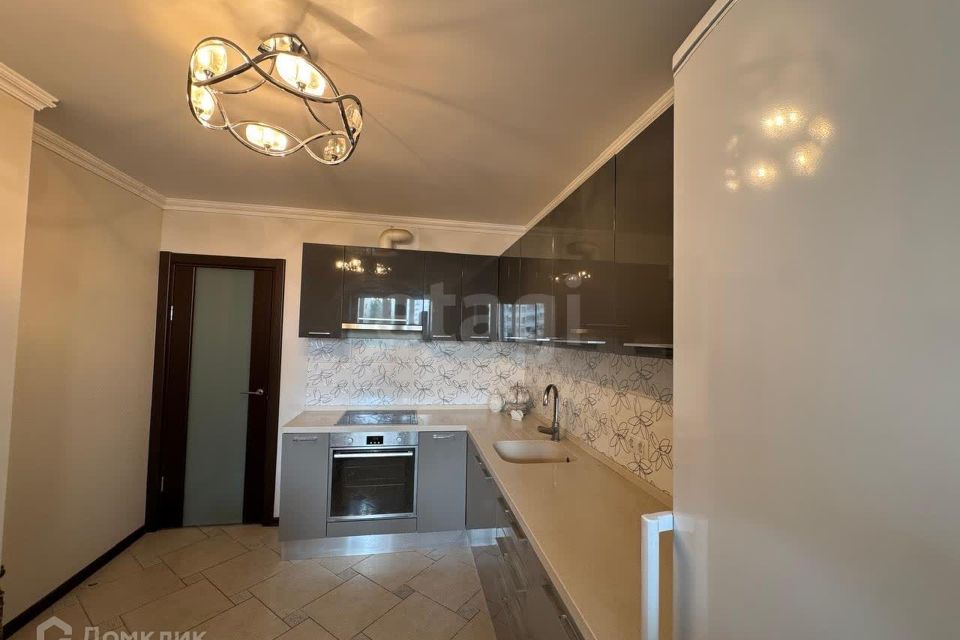 Продаётся 1-комнатная квартира, 45.5 м²