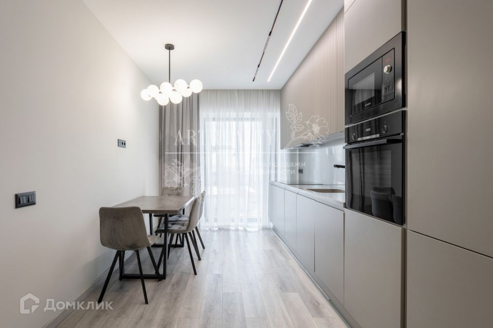 Сдаётся 2-комнатная квартира, 57.7 м²