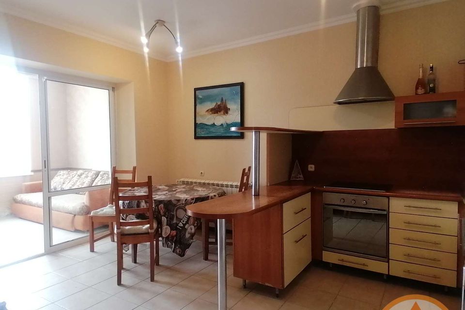 Продаётся 3-комнатная квартира, 85.5 м²