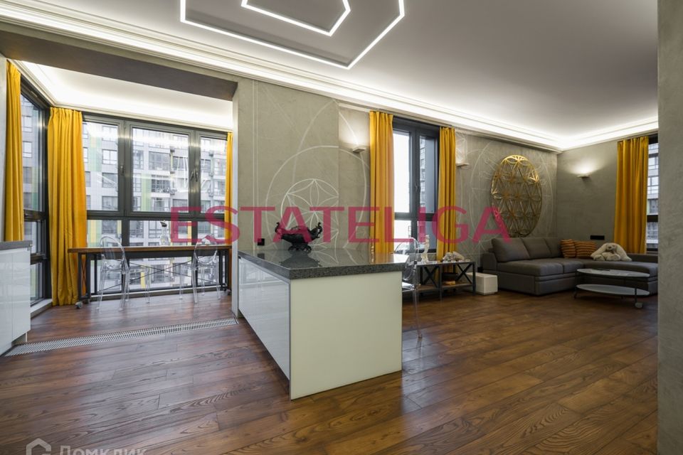 Сдаётся 2-комнатная квартира, 70 м²