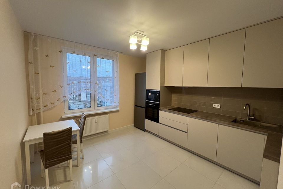 Сдаётся 1-комнатная квартира, 43 м²