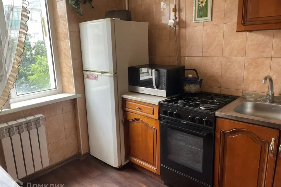 Сдаётся 2-комнатная квартира, 43.8 м²