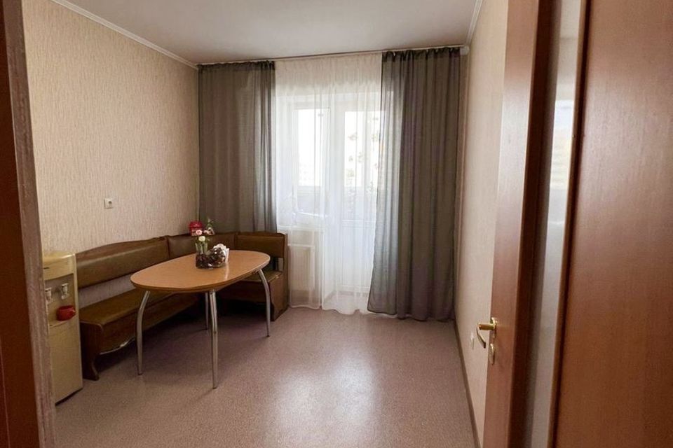 Продаётся 3-комнатная квартира, 76 м²