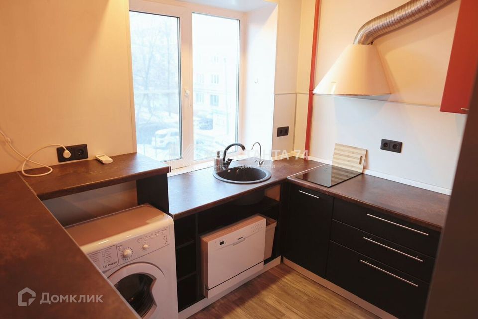 Продаётся 2-комнатная квартира, 43.2 м²