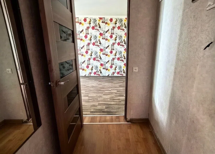 Продаётся 3-комнатная квартира, 57.3 м²