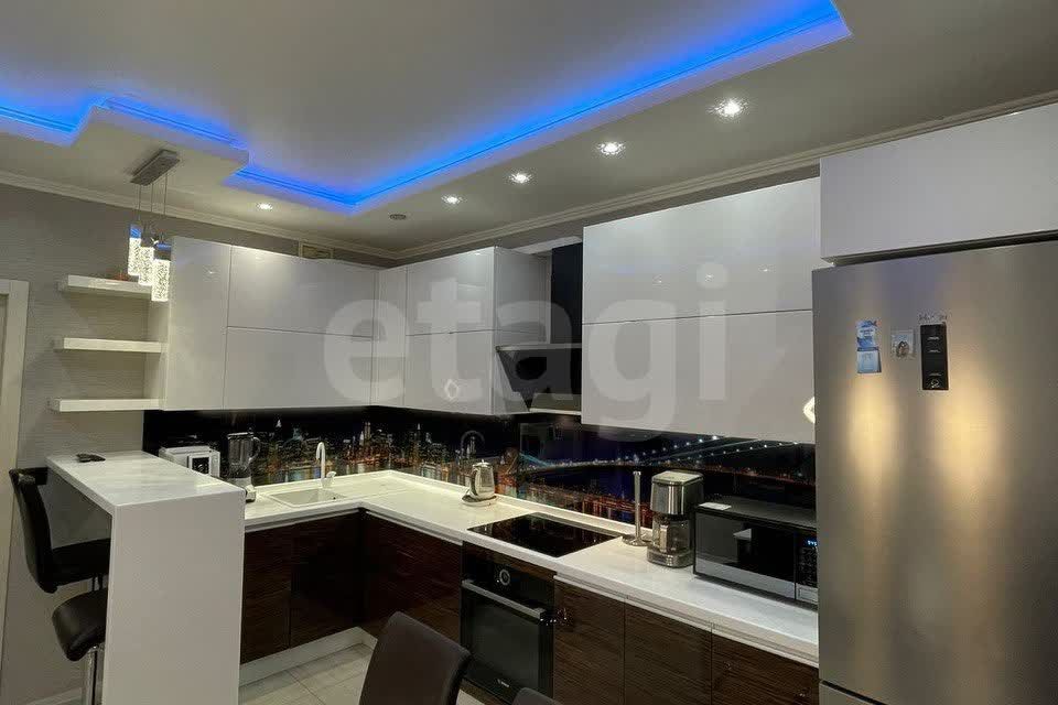 Продаётся 1-комнатная квартира, 46 м²