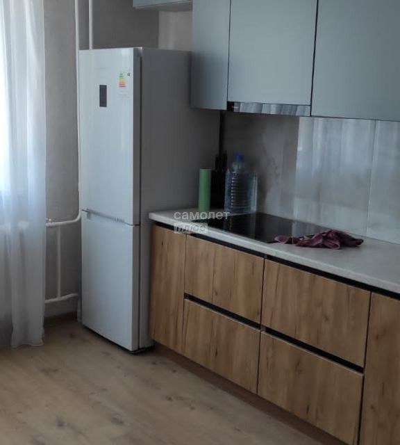 Сдаётся 2-комнатная квартира, 80 м²