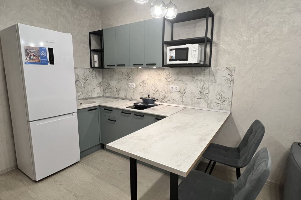 Сдаётся 1-комнатная квартира, 39.8 м²