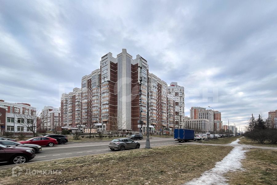 Продаётся 3-комнатная квартира, 100.1 м²