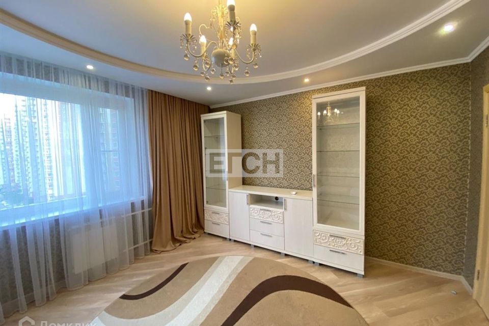 Сдаётся 2-комнатная квартира, 62 м²
