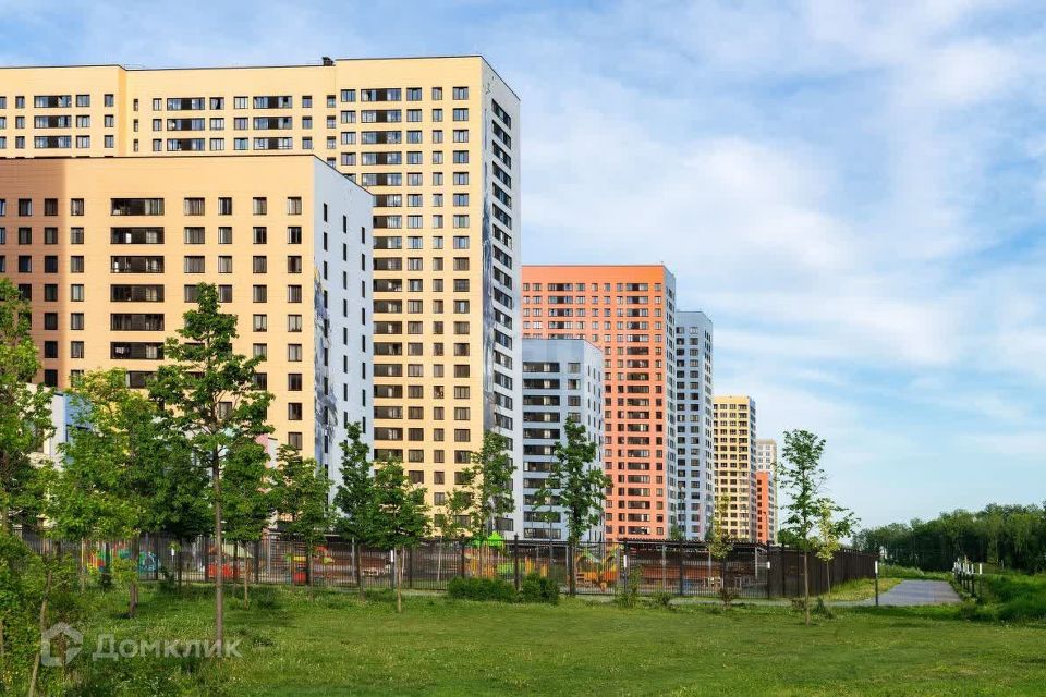 Продаётся 3-комнатная квартира, 72.5 м²