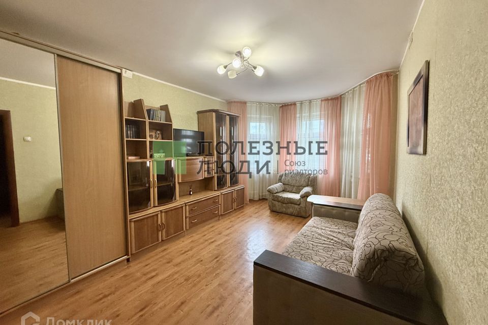 Продаётся 1-комнатная квартира, 39.8 м²