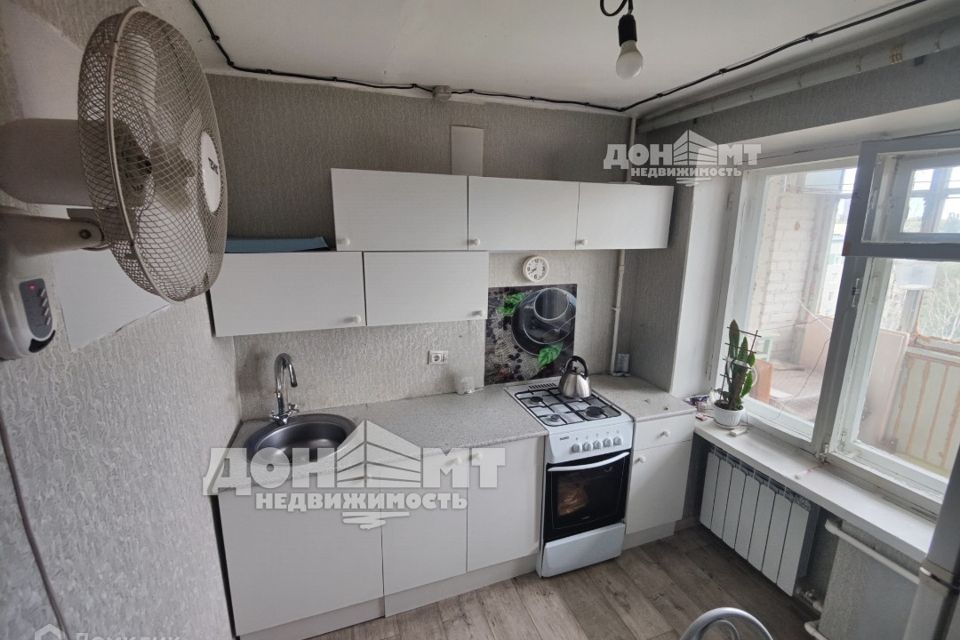 Продаётся 1-комнатная квартира, 38 м²