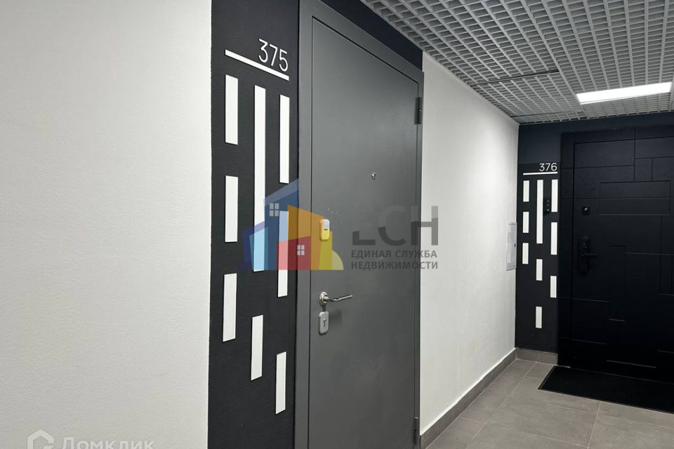 Продаётся 1-комнатная квартира, 37.9 м²
