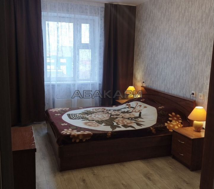 Сдаётся 2-комнатная квартира, 60 м²