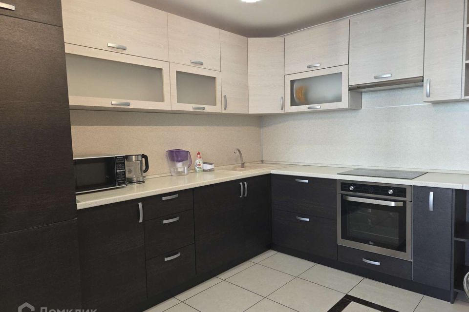 Сдаётся 2-комнатная квартира, 67 м²
