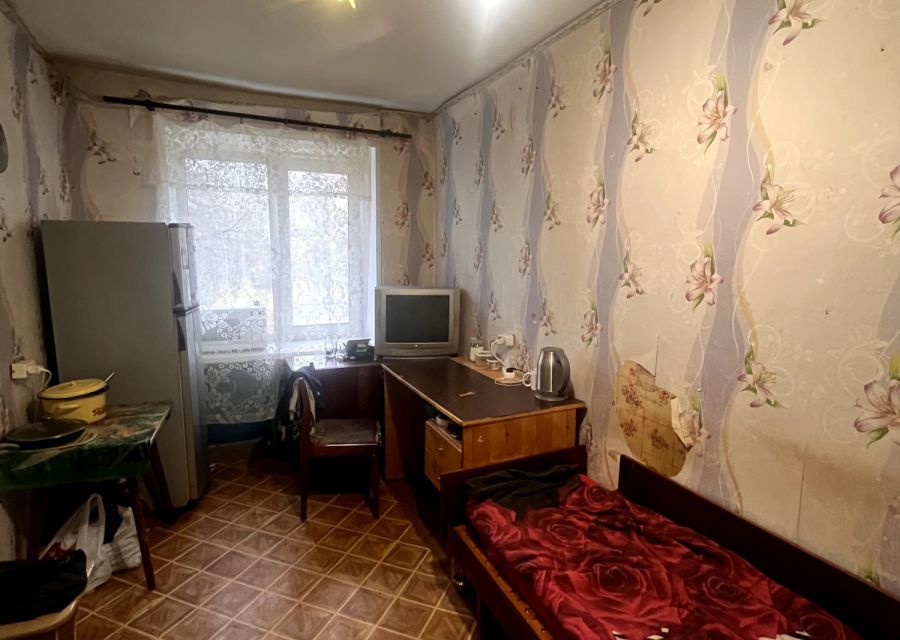 Продаётся комната в 1-комн. квартире, 12.1 м²