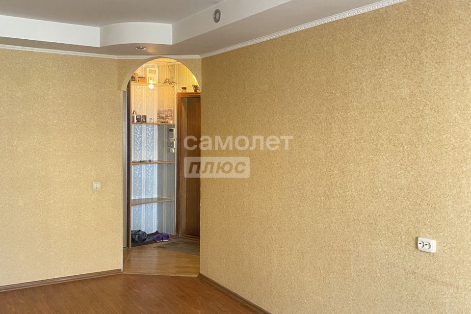 Продаётся 3-комнатная квартира, 65.8 м²