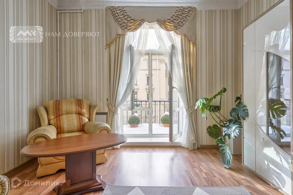 Продаётся 3-комнатная квартира, 82.2 м²