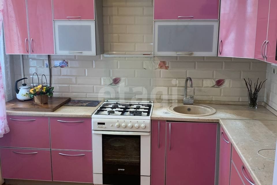 Продаётся 3-комнатная квартира, 94.2 м²