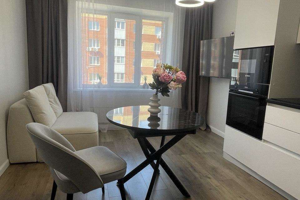 Продаётся 2-комнатная квартира, 64 м²