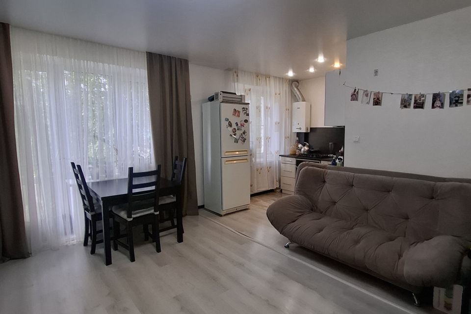 Продаётся 2-комнатная квартира, 43.4 м²