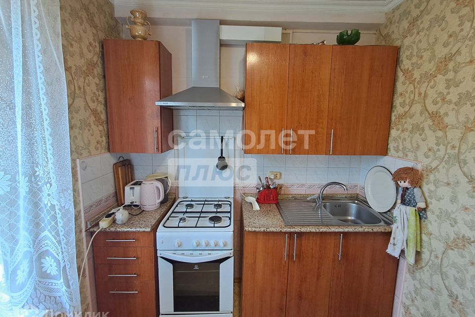 Продаётся 3-комнатная квартира, 59.3 м²