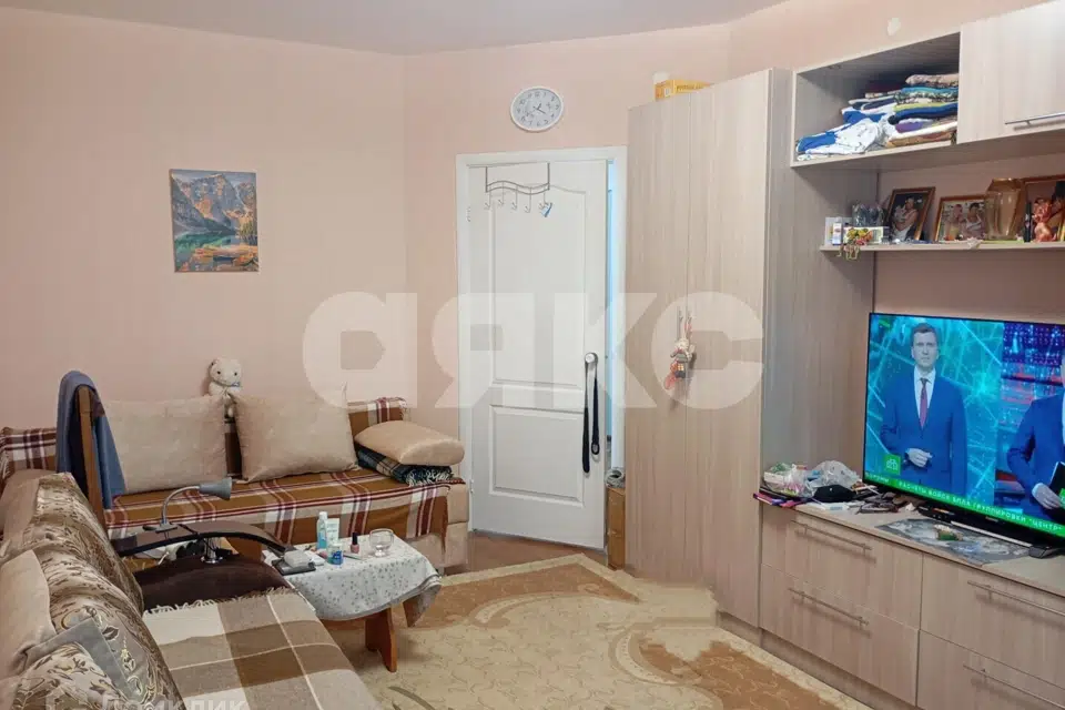 Продаётся 1-комнатная квартира, 46 м²