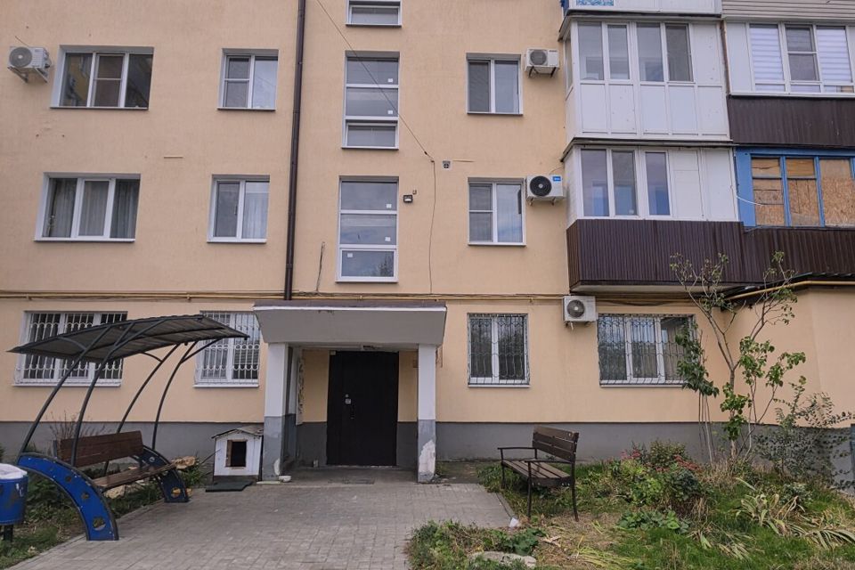 Продаётся 2-комнатная квартира, 47.7 м²
